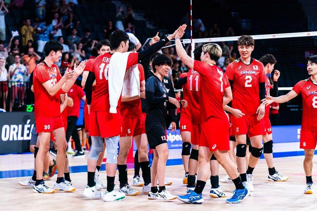 のインスタグラム：「France round🇫🇷  merci beaucoup😁」