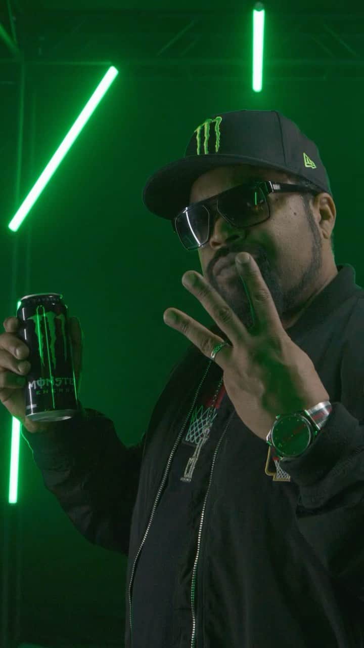 のインスタグラム：「Another season of @IceCube rockin’ with @MonsterEnergy 🏀 @TheBIG3  #MonsterEnergy #TheBig3 #Big3」