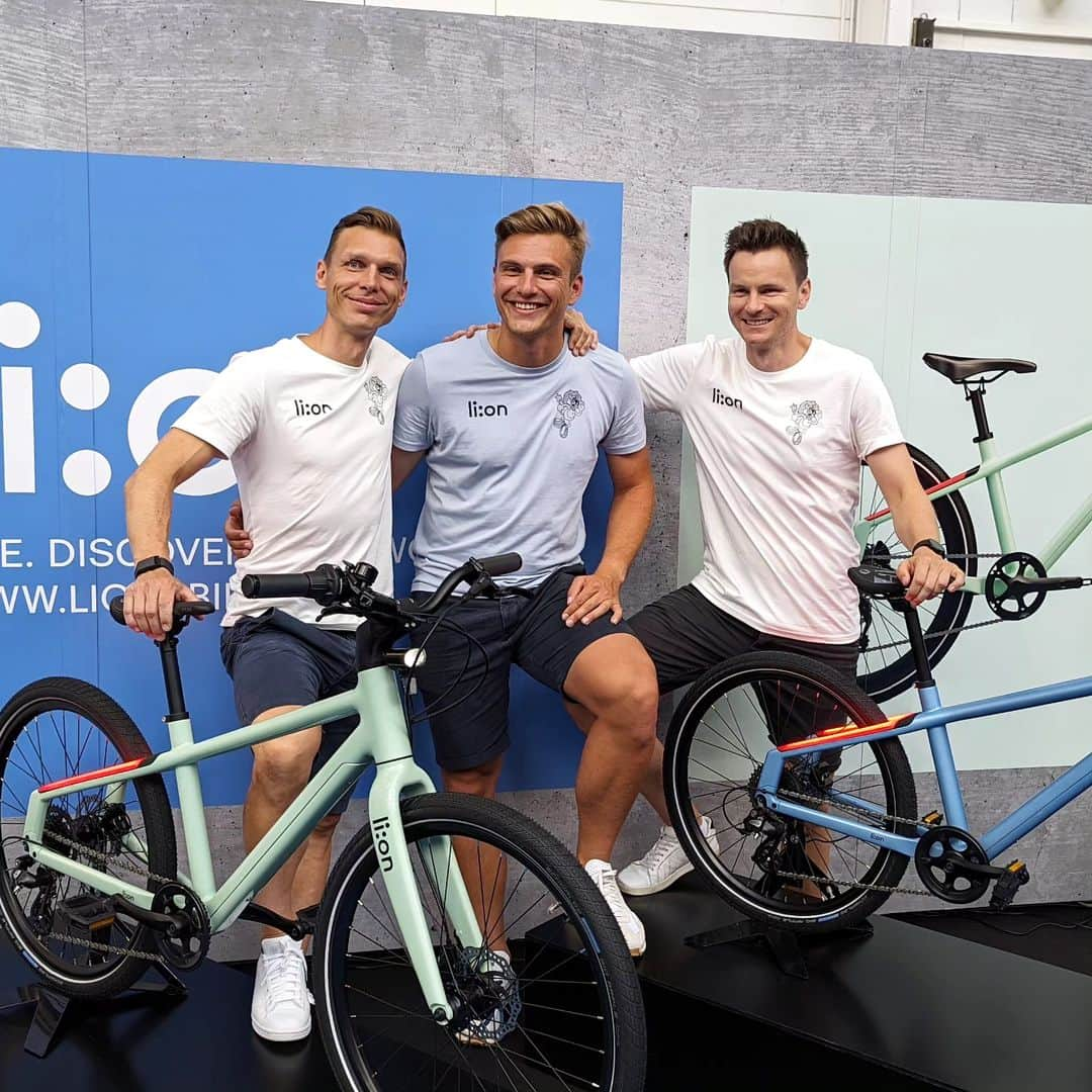 マルセル・キッテルのインスタグラム：「Starting a new chapter:  becoming a founder and setting a new standard for kids bikes and mobility with @ridelion! The young generation deserves so much more attention, innovation and visibility!   Thanks @tonymartin_procyclist, Franz and the great team around us for embarking on this journey together with me. 🔥💯🚀」