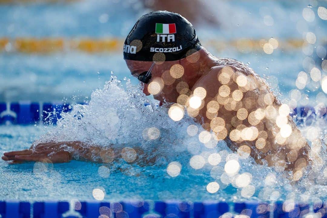 ファビオ・スコツォーリのインスタグラム：「Last dance in Sette Coli ✨  @fabio3888 👏🏼  And to have all your competitors congratulate you at the end, amazing 🥲  #realsuperheroes #swimming #lastdance #settecolli #sony #sonya1 #sonyalpha #sonyambassadrice」