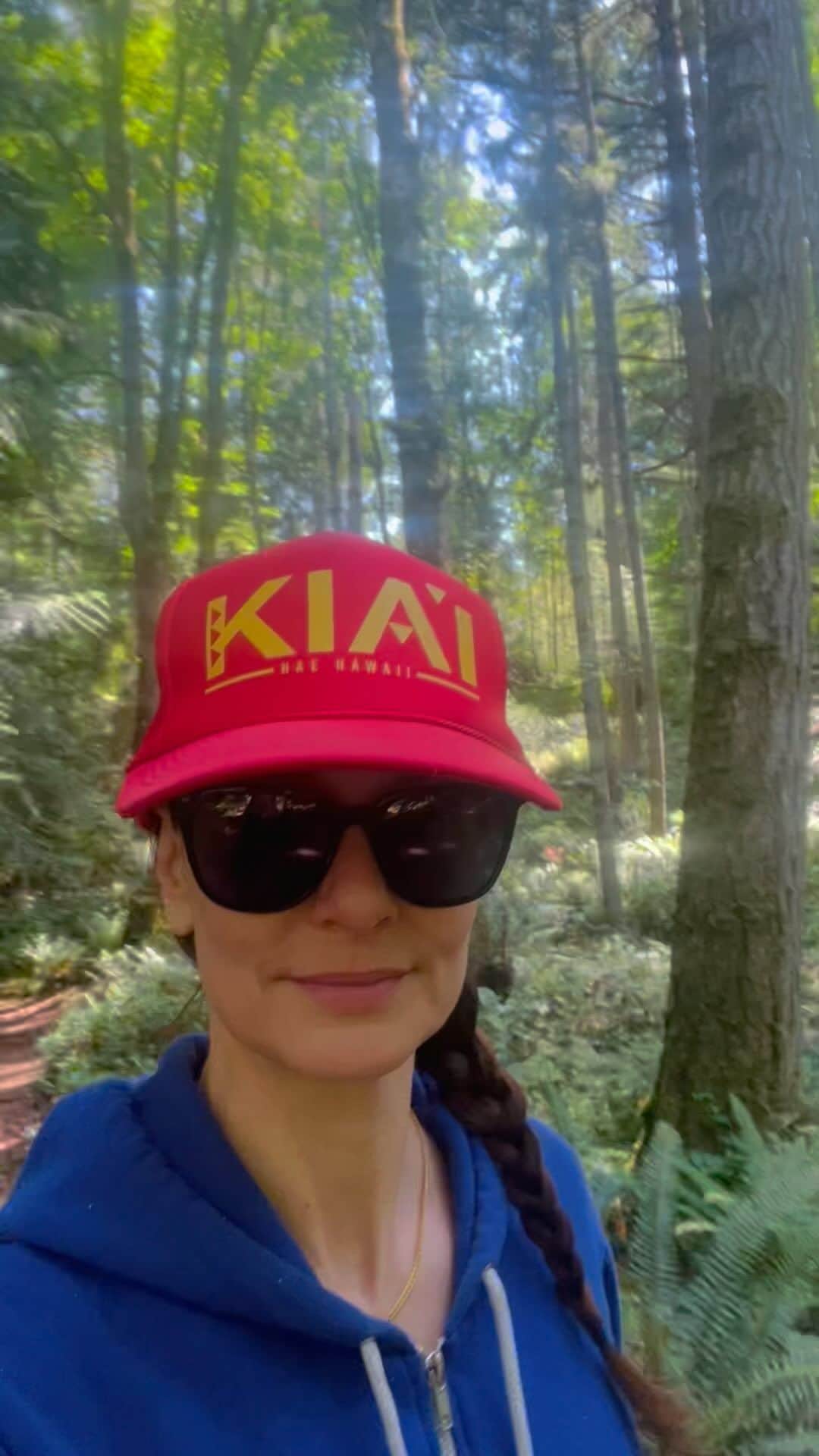 サラ・ウェイン・キャリーズのインスタグラム：「hope you’re well ❤️ it’s fine if you’re not」