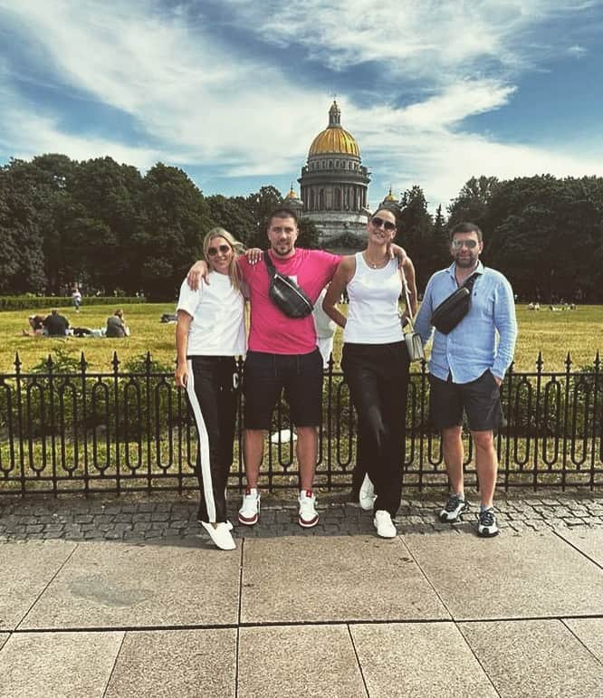 ナタリア・オブモチャエワのインスタグラム：「Когда хорошо,тогда хорошо…🤪☺️」