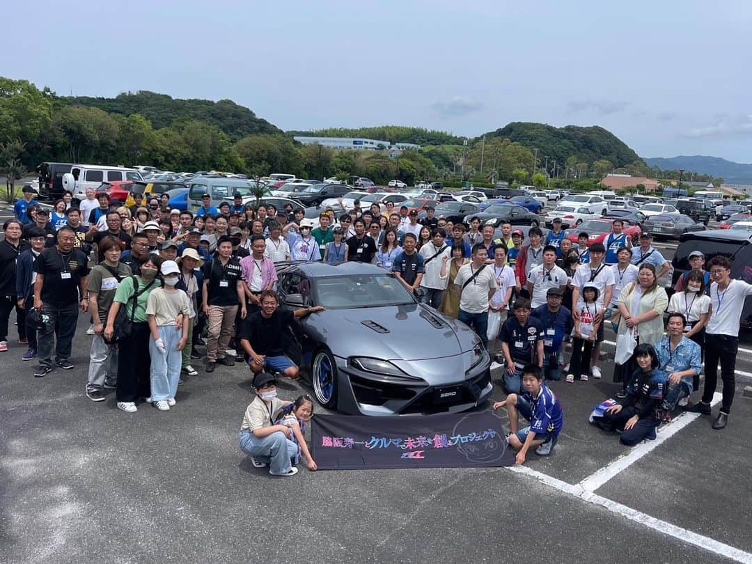 脇阪寿一さんのインスタグラム写真 - (脇阪寿一Instagram)「第4回 脇阪寿一のほな行こCAR！淡路島 75台 119人のクルマ好きを繋ぐドライブイベント無事終了です。  参加頂きましたクルマ好きの皆様 ご協力頂きました、SARD様、RECARO様、NEW様、Owltech様 ご協賛頂きました 小倉クラッチ様、weds様 運営の11プロジェクトメンバーの皆さん ありがとうございました。  クルマで繋ぐ人々の笑顔はいつも最高です👍  次回は秋に開催します。  #ほな行こCAR #ドライブイベント #クルマ好き  #クルマ好きな人と繋がりたい  #11プロジェクト #sard #インテリアガード  #RECARO #Owltech #小倉クラッチ #weds  #淡路島」6月25日 17時03分 - juichiwakisaka