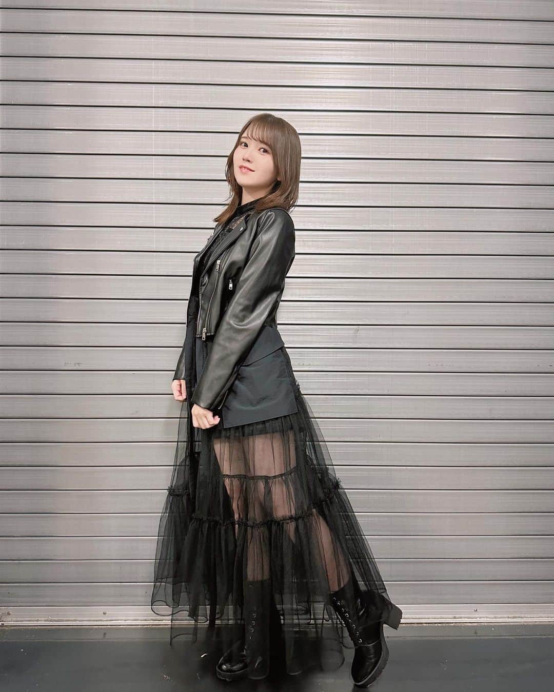 鬼頭明里のインスタグラム：「✨✨✨✨✨✨ #鬼頭明里 Zepp Tour 2023「Glow up!!」 ✨✨✨✨✨✨  衣装4着載せちゃいます👗👠👚 皆さんはどの衣装がお気に入りですか❓」