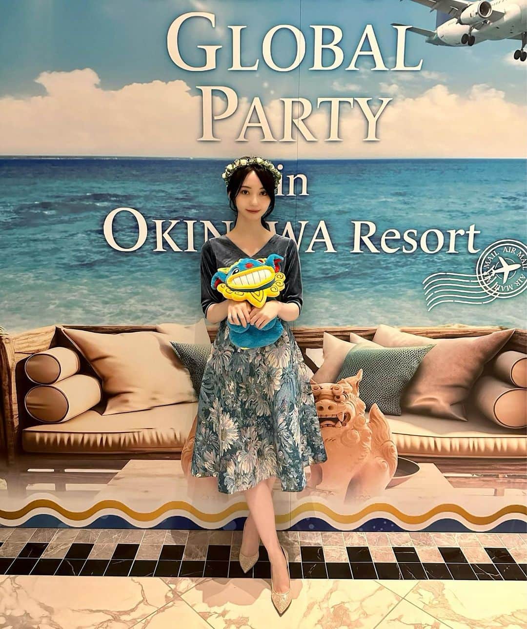 漆畑瑠菜のインスタグラム：「沖縄オフイベ🌺🌴 また行きたいなぁ ・ #沖縄#オフイベ#ライブ配信#17live #パーティードレス#ライバー#いいね返し」