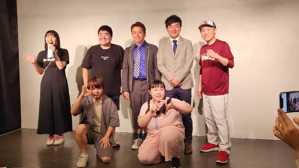 てっぺいのインスタグラム：「毎週日曜日は昼からお笑いライブ！ 今日も小猿ライブでした！写真見たらめっちゃ肥えてきてて焦りを感じました！ モックンが見に来てくれて、終わりに参鶏湯食べ行きました！ 美味しかったです！」
