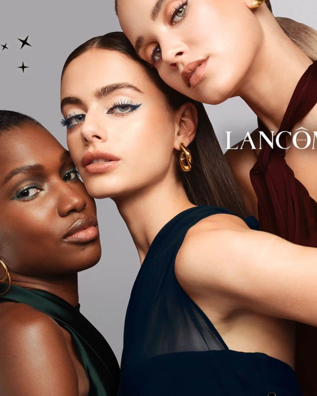 Yael Shelbiaのインスタグラム：「NEW FOR @lancomeofficial ✨」