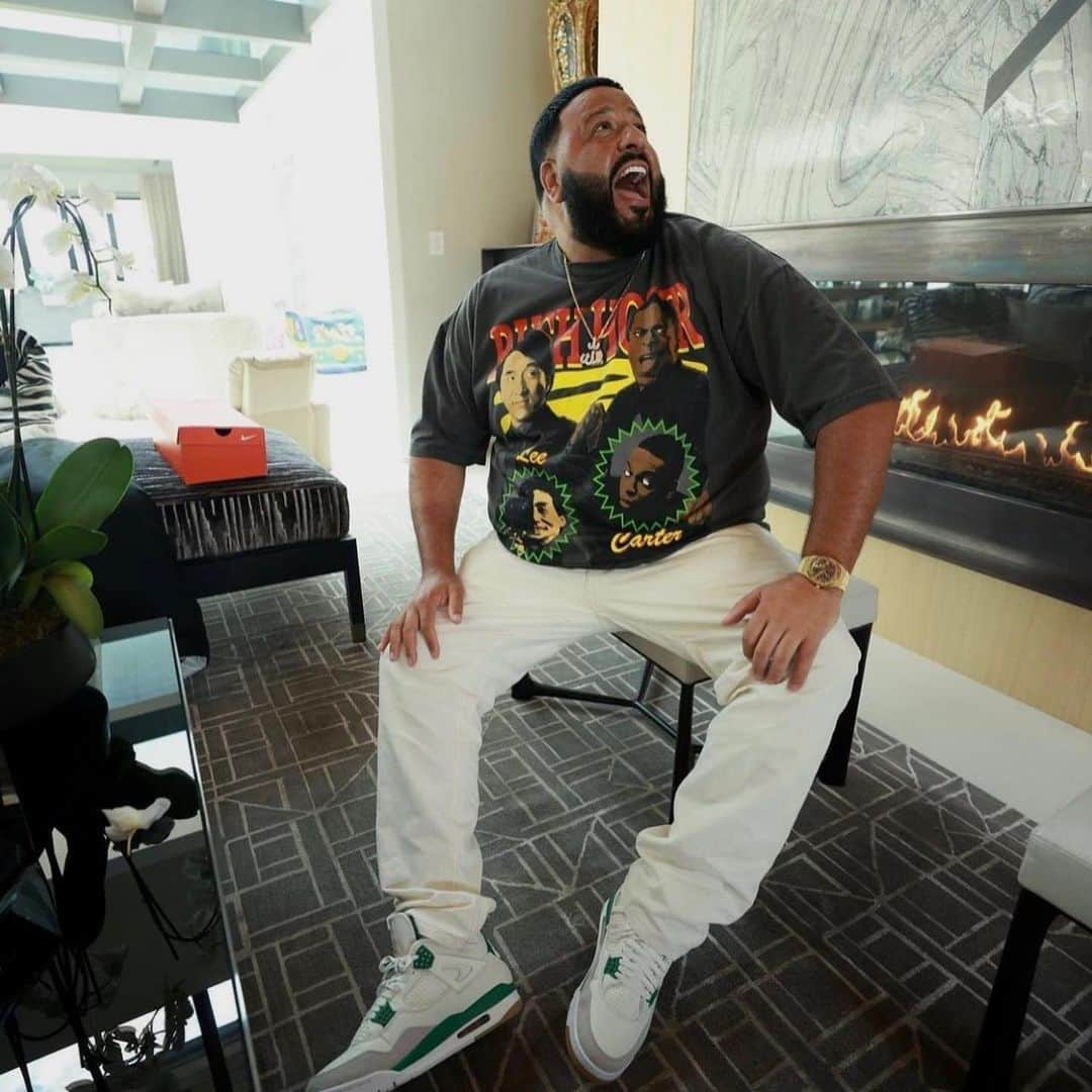 ブレット・ラトナーさんのインスタグラム写真 - (ブレット・ラトナーInstagram)「Shout out to my brother @djkhaled for representin #RushHour rockin his Rush Hour 2 t-shirt! Love u brother #wethebest」6月25日 16時45分 - brettrat