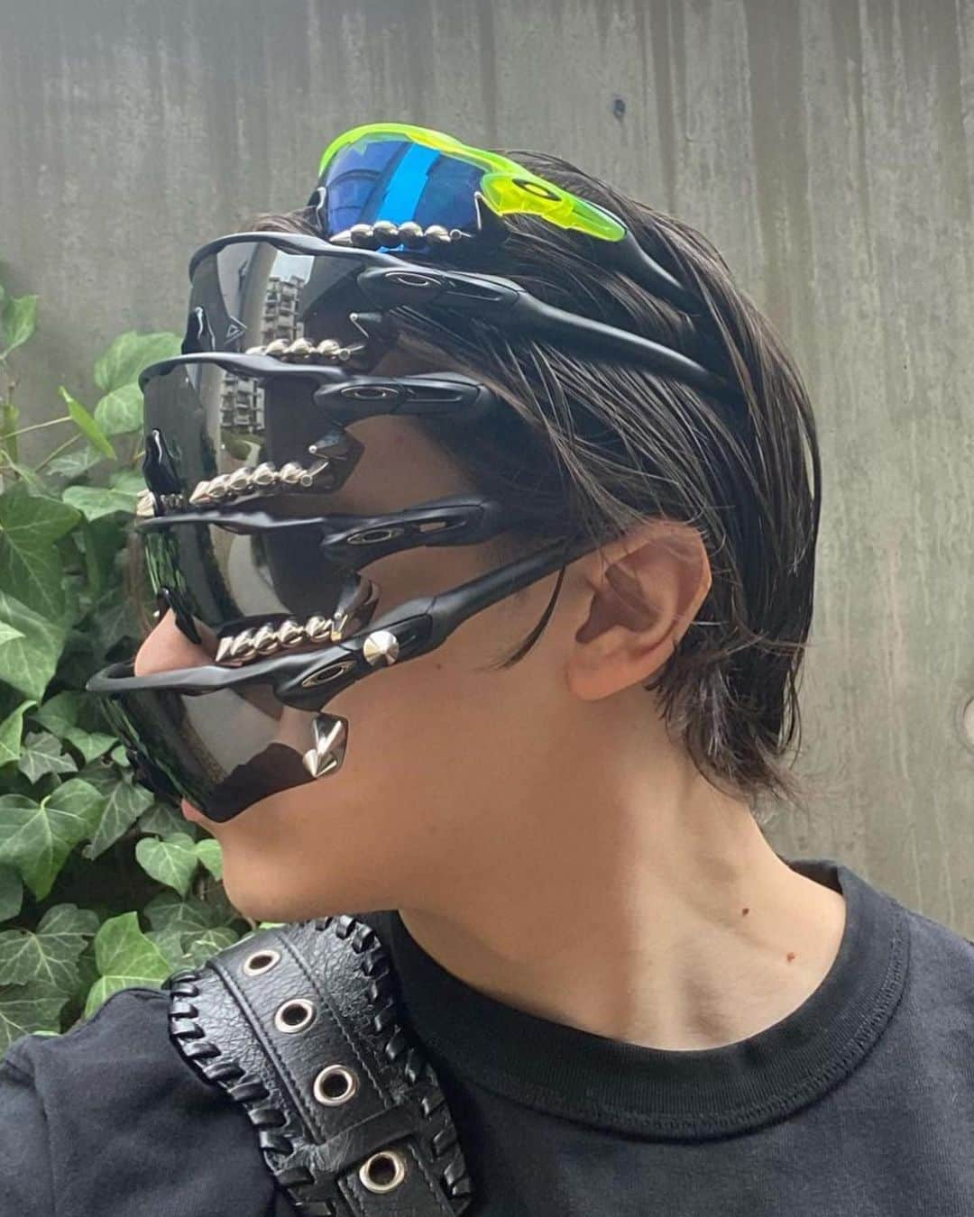 ヴェトモンさんのインスタグラム写真 - (ヴェトモンInstagram)「#VETEMENTSxOAKLEY GOTTA GET THEM ALL... PIC: @bankofgrails」6月25日 16時55分 - vetements_official