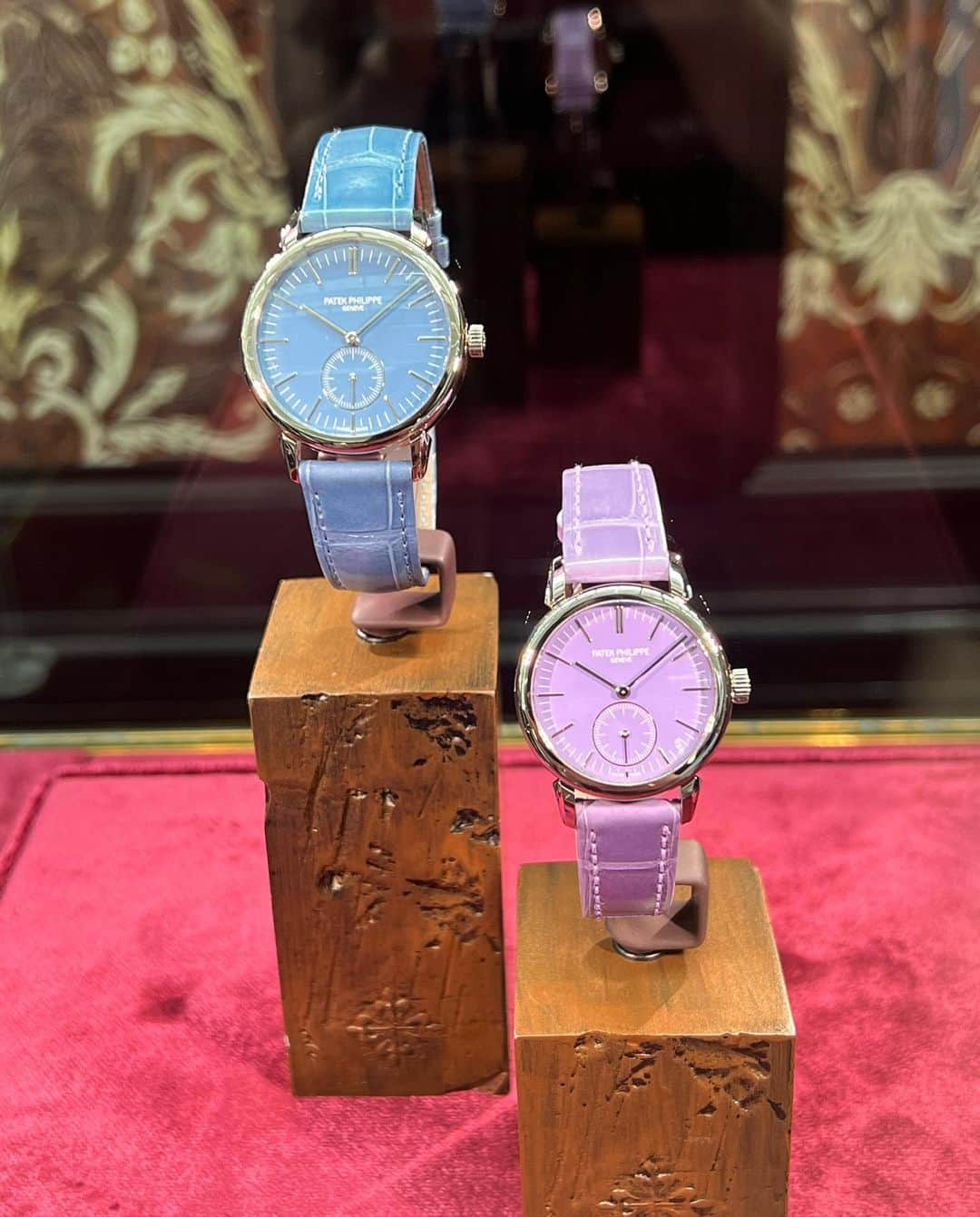 高倉絵理さんのインスタグラム写真 - (高倉絵理Instagram)「『Patek Philippe Watch Art Grand Exhibition Tokyo 2023』へご招待いただきました。  パテック フィリップは、6回目となるこの世界的グランド・エキシビションの開催地として、フラッグシップ市場のひとつである日本を選択。  店頭へ行っても見ることすらできない現行モデルなど約500点も展示されていて パテックフィリップが開催した最大のエキシビションだそう。  色々なお話を聞けたり希少な時計を拝見できて楽しい時間でした。  #パテックフィリップ #PatekPhilippe」6月25日 8時15分 - eri_t28