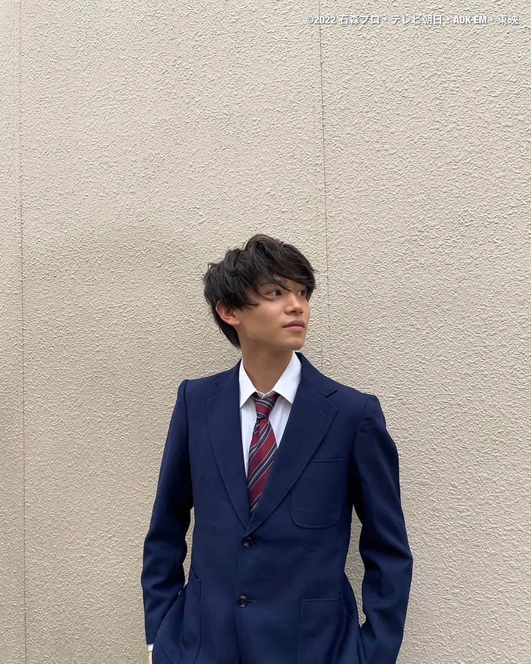 佐藤瑠雅のインスタグラム：「ギーツ 41話  「俺の力で理想の世界を叶えてやるよ」  写真は回想で登場した高校生景和！🏫」