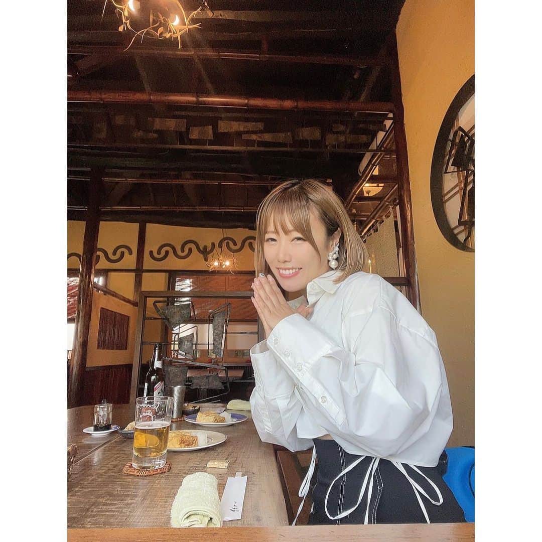 清原怜奈のインスタグラム：「いつかのゴルフの帰りに⛳️立ち寄ったうどん屋さん？お蕎麦屋さんが🍜 とってもお洒落すぎたし✨ とっても美味しくて🥳 また必ず行きたいと思ったよ♡  素晴らしいお店でした❣️  #蕎麦屋  #うどん屋  #ゴルフ帰り  #ゴルフ女子  #ゴルフすきな人と繋がりたい  #清原れな #きよれな #レースクイーン  #17live  #17ライバー  #配信  #ootd  #eimyistoire  #snidel  #パールピアス  #お酒好き  #お酒好き女子  #いただきます」