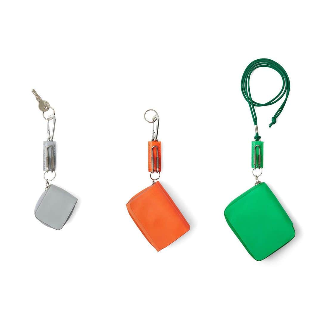 エドロバートジャドソンのインスタグラム：「CLIX - SPRING CLIP KEY HOLDER CLIX - SPRING CLIP NECK HOLDER  #edrobertjudson」