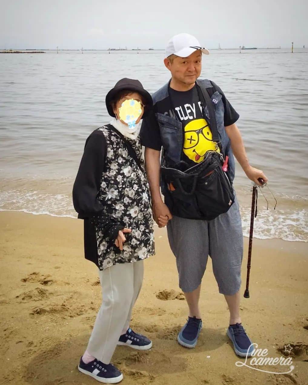 松本隆博のインスタグラム：「。⁡ ⁡海を観に、近場だけれど来た。⁡ ドライブもこの距離でギリ🚗…⁡ ⁡「疲れた」らしい‪(´•ᴗ• ก )‬՞ ՞。⁡ ⁡⁡ ⁡でも連れてきて良かったよ⁡ ⁡( ᴖ ·̫ ᴖ )⁡ ⁡⁡ ⁡還暦少年 松本隆博⁡ ⁡」