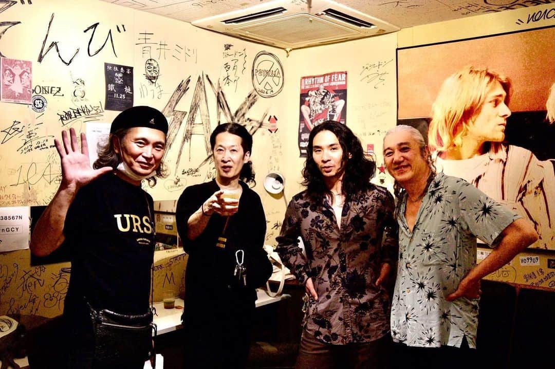 イマイアキノブのインスタグラム：「✹ 恵比寿ありがとう  世界一の音楽イベント それは @urasuji.base」