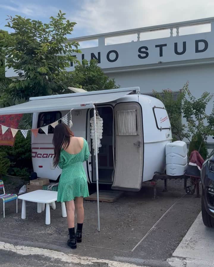 カン・イェウォンのインスタグラム：「카라반&Jeep🖤  캠핑or낚시✌🏿」