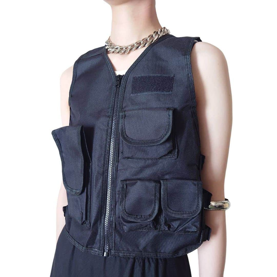 吉祥寺 古着屋 Orfeoさんのインスタグラム写真 - (吉祥寺 古着屋 OrfeoInstagram)「. ●Cropped Asymmetric Leather Harness ●Side Belted Design Pocket Vest . . お問い合わせはこちらから↓ orfeokichijoji@yahoo.co.jp  #orfeo #kichijoji #tokyo #vintage #used #fashion #coordinate #outfit #オルフェオ #吉祥寺 #東京 #古着 #古着屋 #ヴィンテージ #レディース古着 #吉祥寺古着屋 #コーディネート . .」6月25日 12時37分 - orfeokichijoji