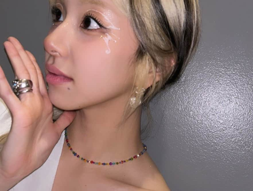 チェヨンさんのインスタグラム写真 - (チェヨンInstagram)「My eyes have new wings Thank you houston🦋」6月25日 13時18分 - chaeyo.0