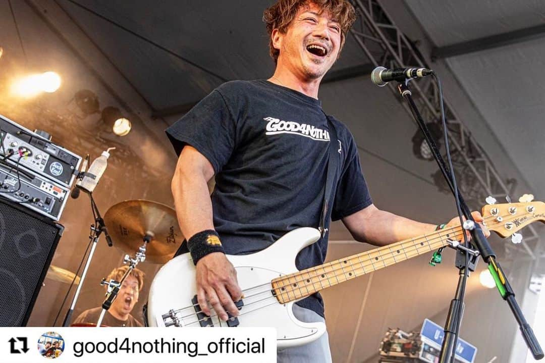 U-tanさんのインスタグラム写真 - (U-tanInstagram)「#Repost @good4nothing_official with @use.repost ・・・ SiM pre「DEAD POP FESTiVAL 2023 - 解 -」  2023.06.24 東扇島東公園特設会場  Photo by Kanade Nishikata」6月25日 13時34分 - utan_g4n