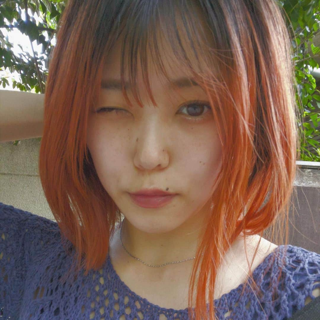 よしかわなみさんのインスタグラム写真 - (よしかわなみInstagram)「New hair です✂︎ megちゃん( @mg_alku )ありがとう〜 毛量がえげつなく多い私の頭を軽くしてくれた天才です。感謝🥲  そして、数ヶ月ぶりの前髪〜」6月25日 14時04分 - _chocoichi56_