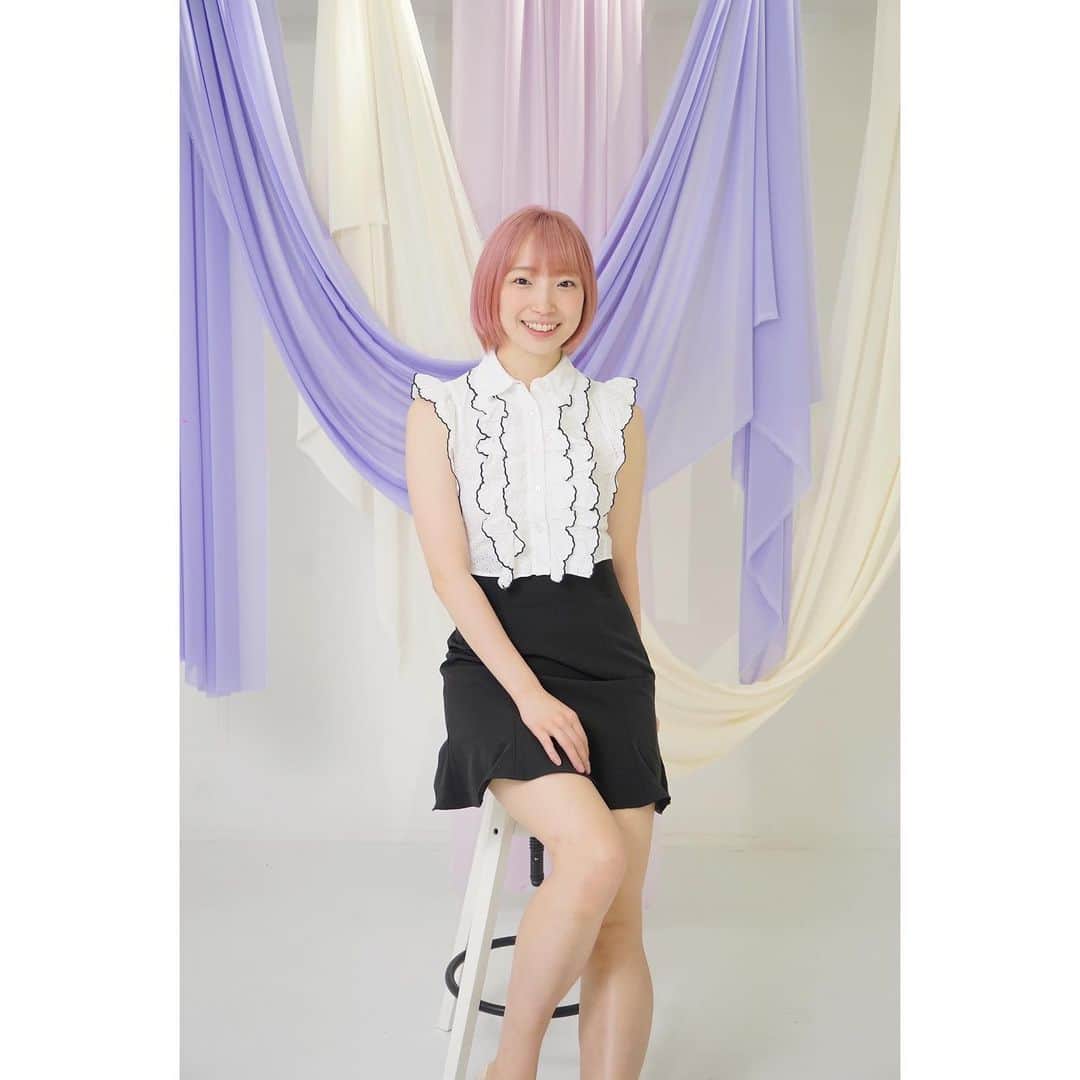 のインスタグラム：「この間のセルフ写真のデータ できあがった😋✌️ . 試し撮りの❶枚目🤣 . . . . #ポートレート #ポートレート撮影 #ポートレート好きな人と繋がりたい #ポートレート女子 #ポートレート撮ってる人と繋がりたい #ポートレート写真 #ポートレート初心者 #portrait #portait_shots #portrait_jp #被写体モデル #被写体 #被写体になります #被写体依頼受付中 #撮影依頼募集中 #instagramjapan」