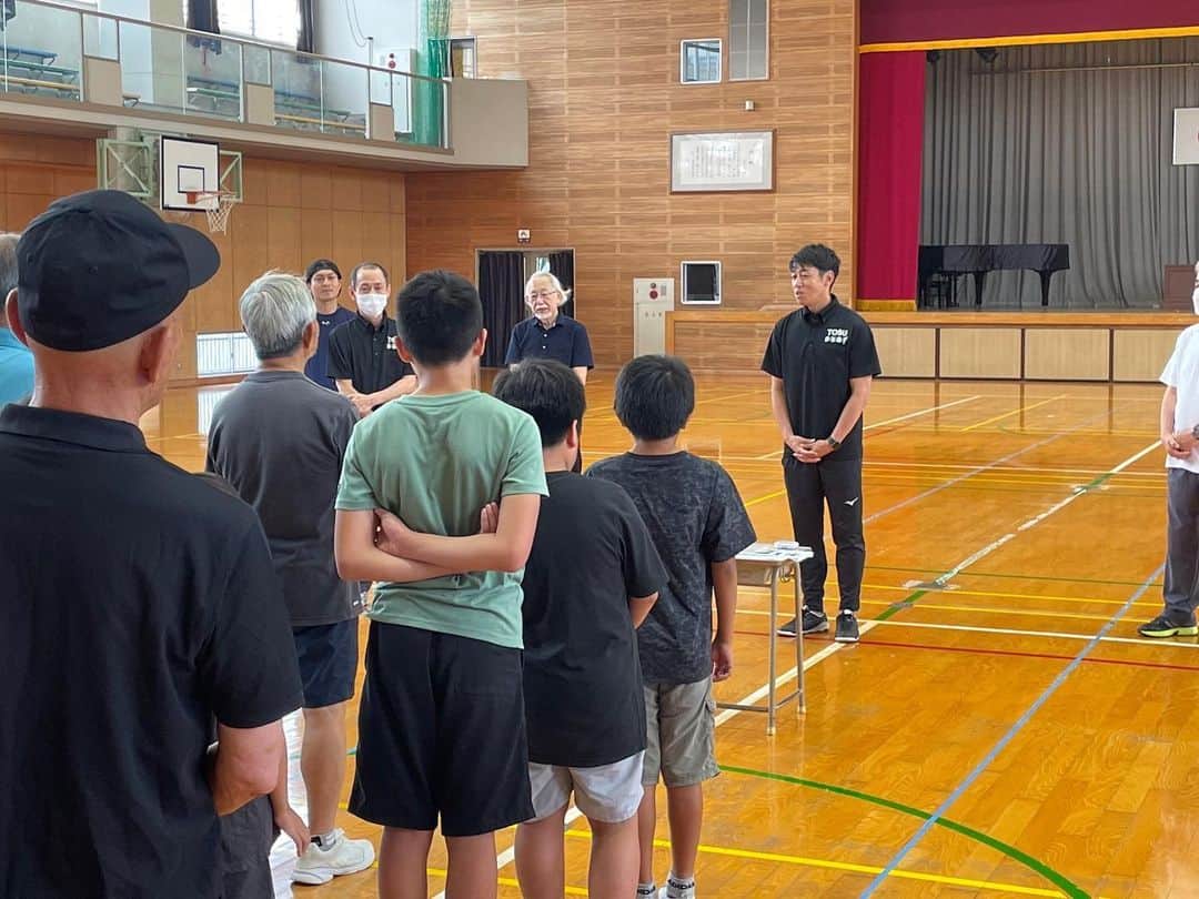 高橋義希さんのインスタグラム写真 - (高橋義希Instagram)「鳥栖北地区モルック大会  1週間の地区スポーツ教室の成果を本日いかすとき！(^^)  勝敗はありましたが、何より皆さんの笑顔が最高でした。  ありがとうございました。  #鳥栖市 #鳥栖北地区 #モルック #鳥栖市特命応援団長」6月25日 14時42分 - yoshikitakahashi14