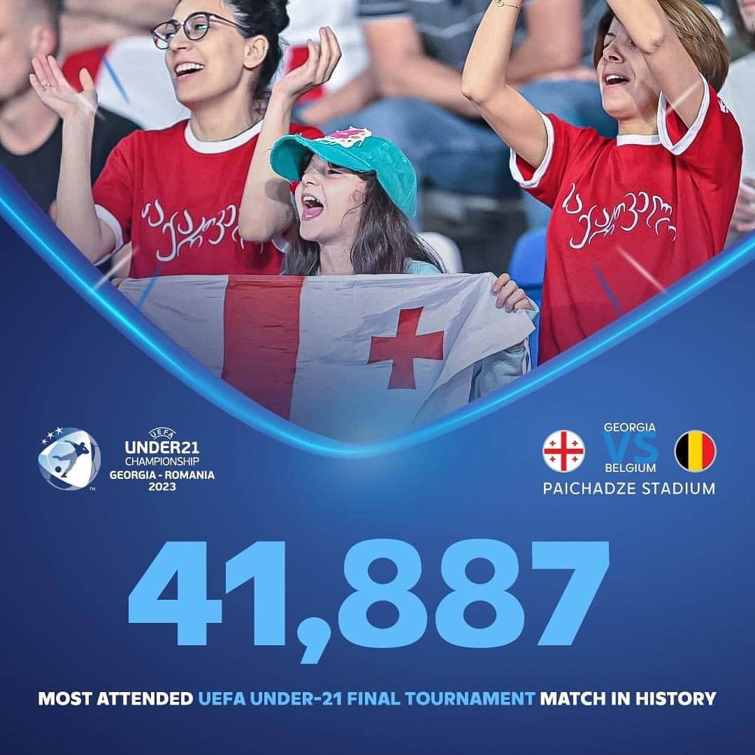 レバン・コビアシビリのインスタグラム：「🔥 მაყურებლის დასწრების ახალი რეკორდი უეფას 21 წლამდე ევროპის ჩემპიონატის ისტორიაში საქართველოში დამყარდა. 🇬🇪⚽️❤️  🏟️ 👏 🎉 A new UEFA European Under-21 final tournament attendance record is made in Georgia!  #U21EURO @nakrebi @georgiagff @uefa_official」