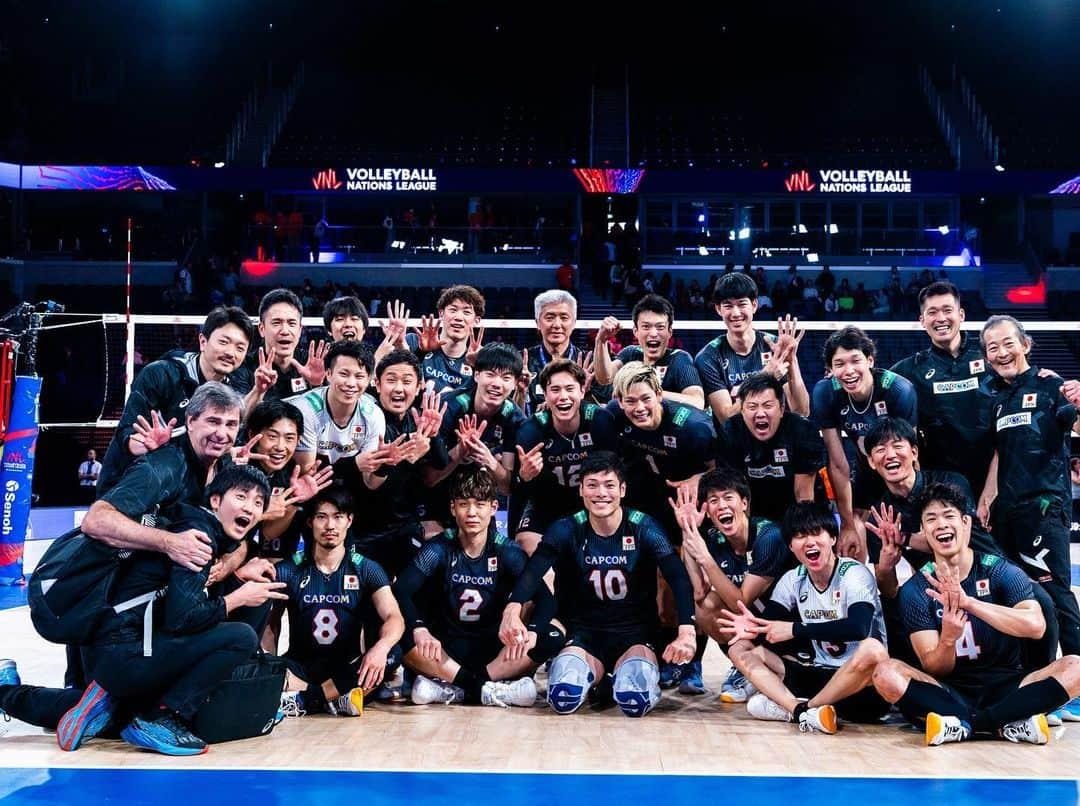 大塚達宣のインスタグラム：「VNL2023🇫🇷 たくさんの応援ありがとうございました！🔥  #龍神NIPPON #VNL2023」