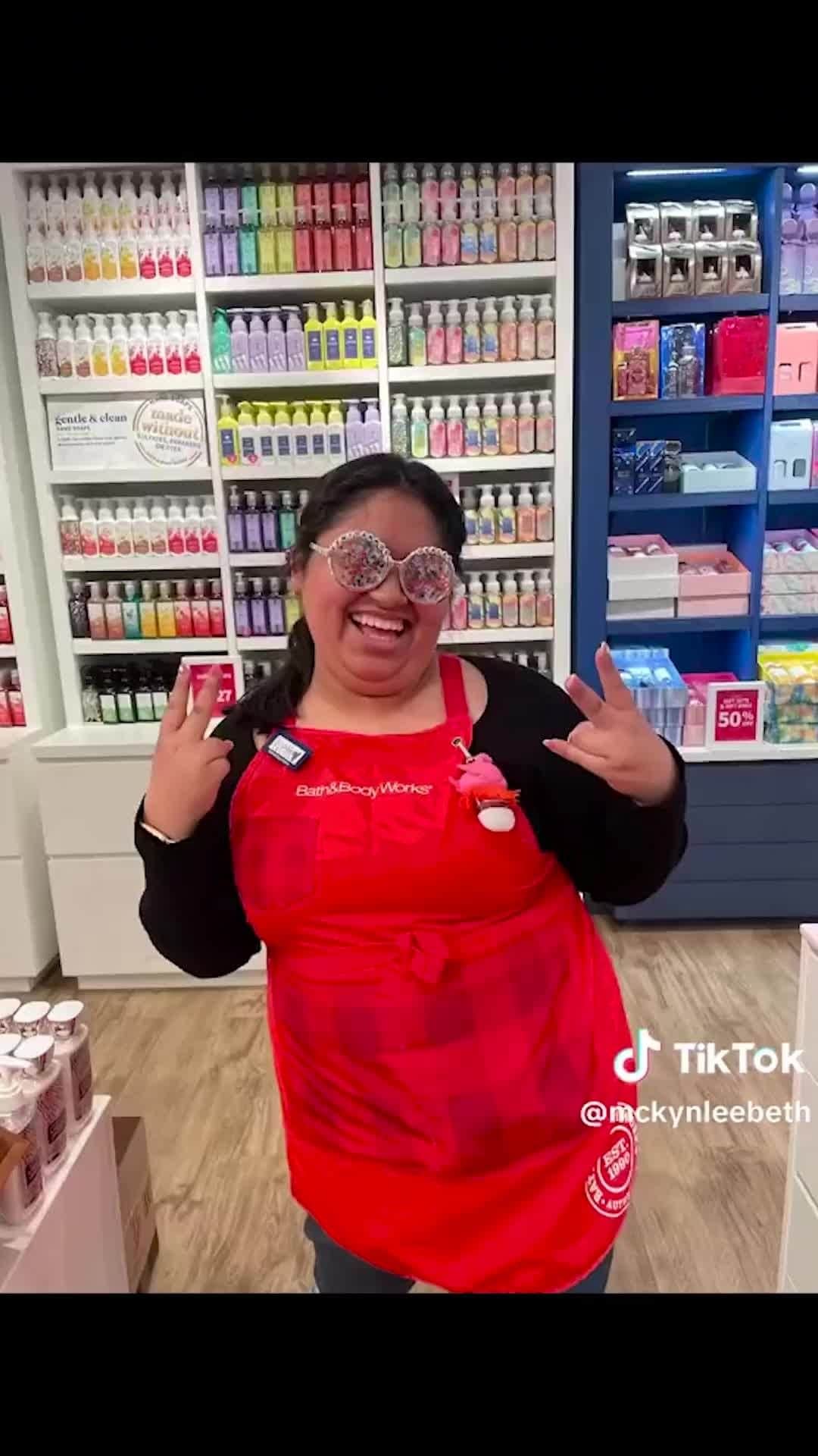 Bath & Body Worksのインスタグラム：「There's only ☝️ week left until the Semi-Annual Sale is game over 🕹 Stop in and say 👋 hi while the deals are here!​  FILL IN THE BLANK: Next Sale I want to see ________ ! 📸mckynleebeth on TikTok」