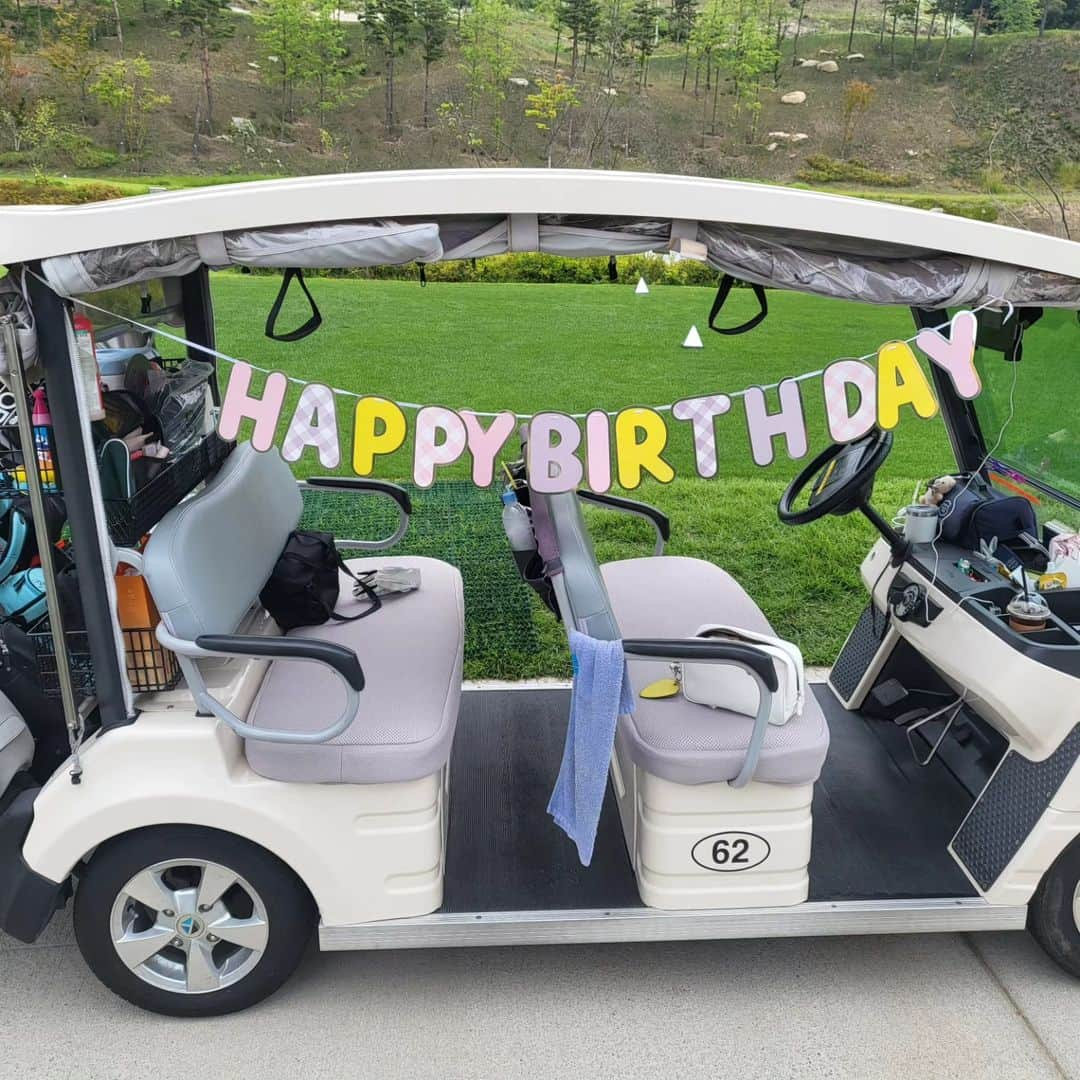 キム・サヒさんのインスタグラム写真 - (キム・サヒInstagram)「생일주간 🎂 생일파티 끝😄 많은분들 축하해주셔서 감사해용🥰 더 잘하고 더 착하게 살게용😆 #행복한생일 #감사합니다 #사랑합니다」6月26日 1時11分 - ijoa0618_sahee