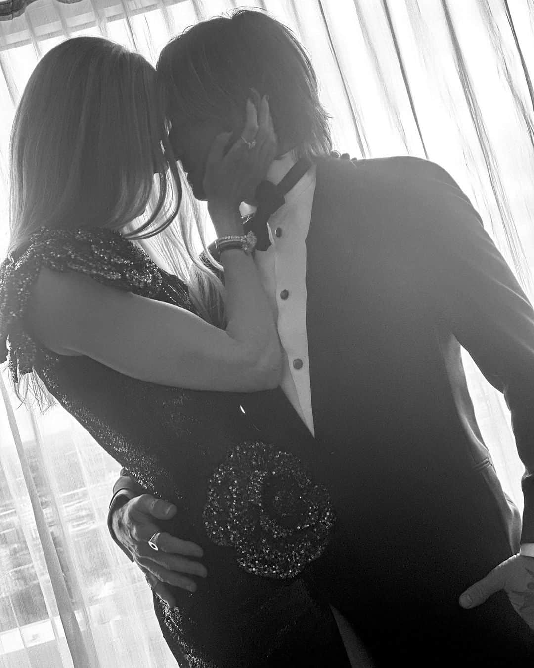 ニコール・キッドマンのインスタグラム：「Happy Anniversary my Love」