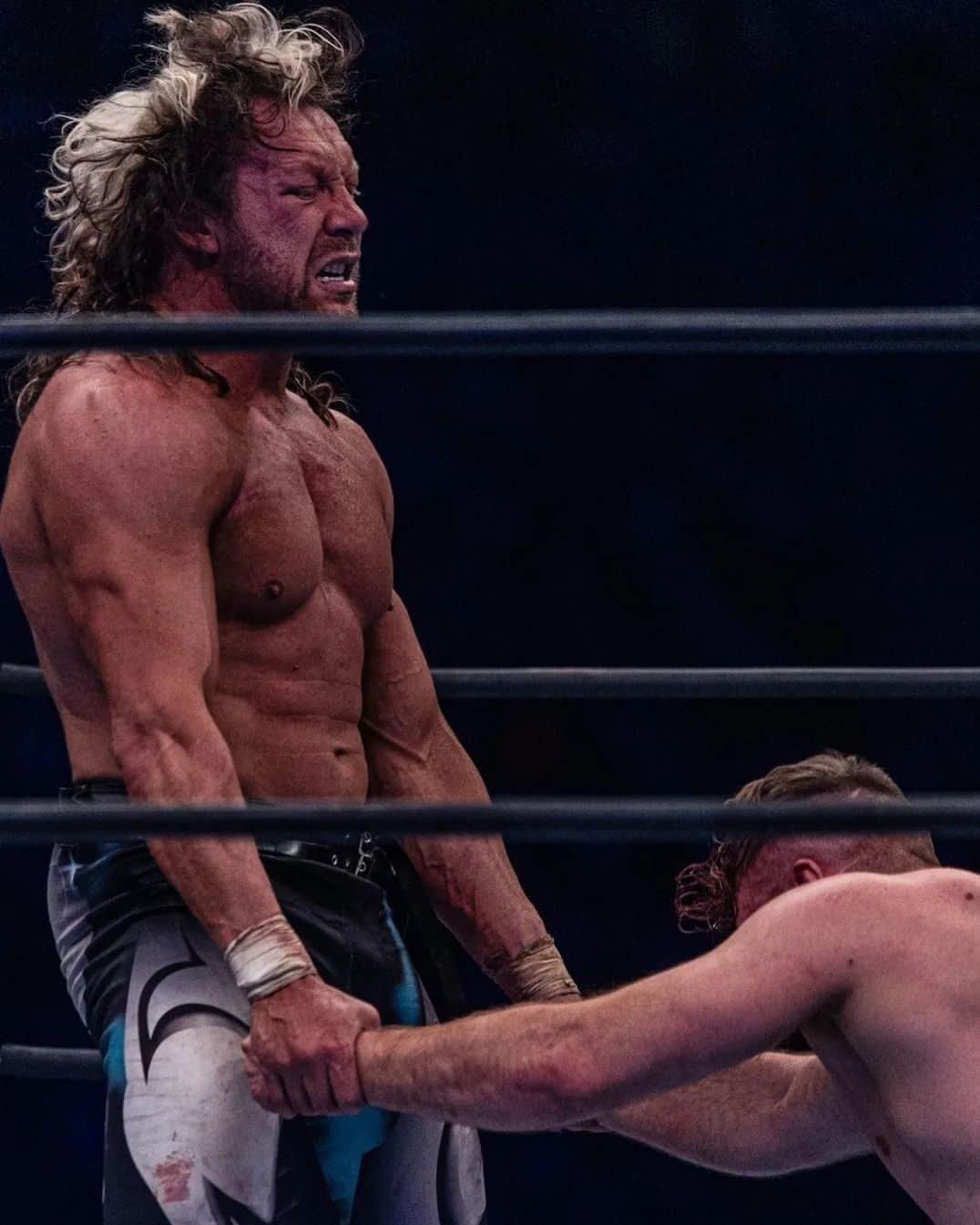 のインスタグラム：「Time to put you down, again.  📷: @taigaphoto_pw」