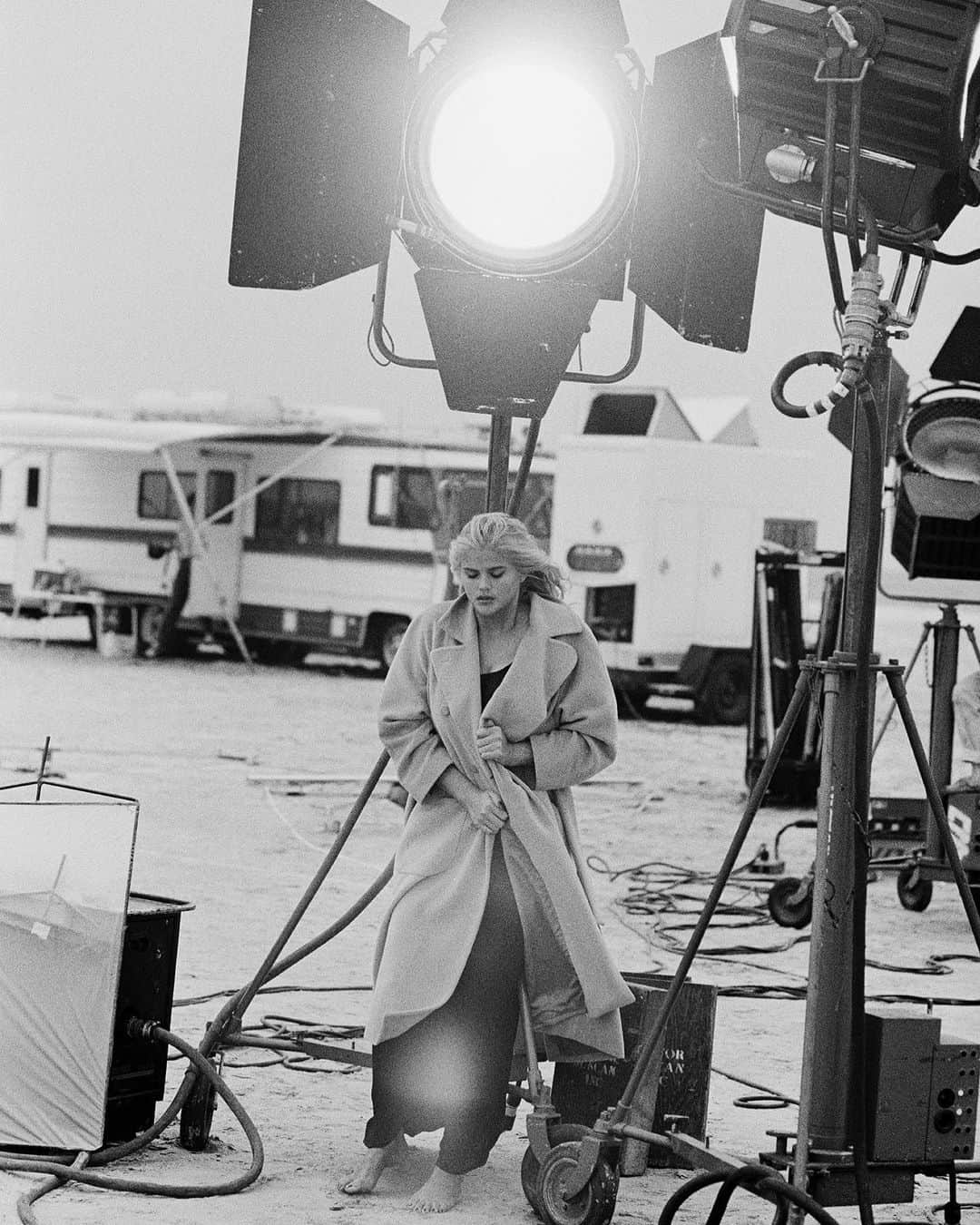 ピーター・リンドバーグさんのインスタグラム写真 - (ピーター・リンドバーグInstagram)「Anna Nicole Smith, Texas, 1994 #LindberghStories #AnnaNicoleSmith #imagesofwomen」6月26日 2時08分 - therealpeterlindbergh
