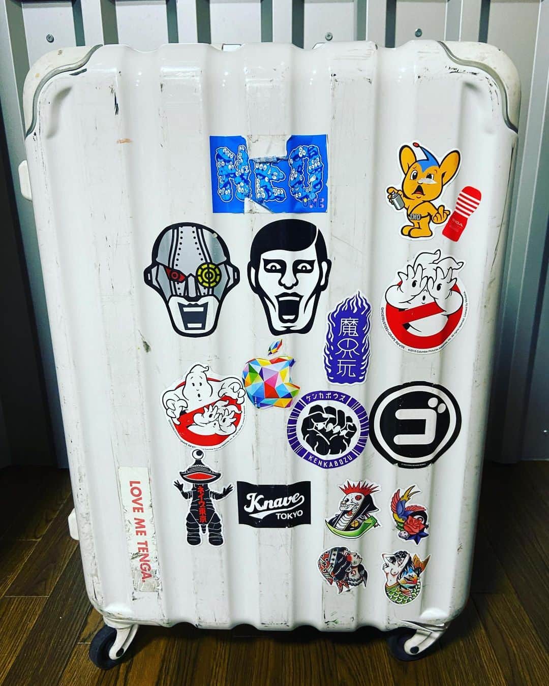 進祐哉さんのインスタグラム写真 - (進祐哉Instagram)「全国を旅した巡業用スーツケースの寿命が来てしまいました。  3代目スーツケースありがとう🙏」6月26日 2時10分 - susumu.0114