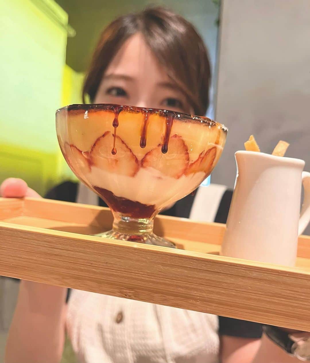 のインスタグラム：「友達とスイーツ食べに行きました😊 お芋が甘くてめっちゃ美味しかった🤤💕  #スイーツ巡り #お芋スイーツ #とろ芋専門店芋ッ果 #黒門市場グルメ」