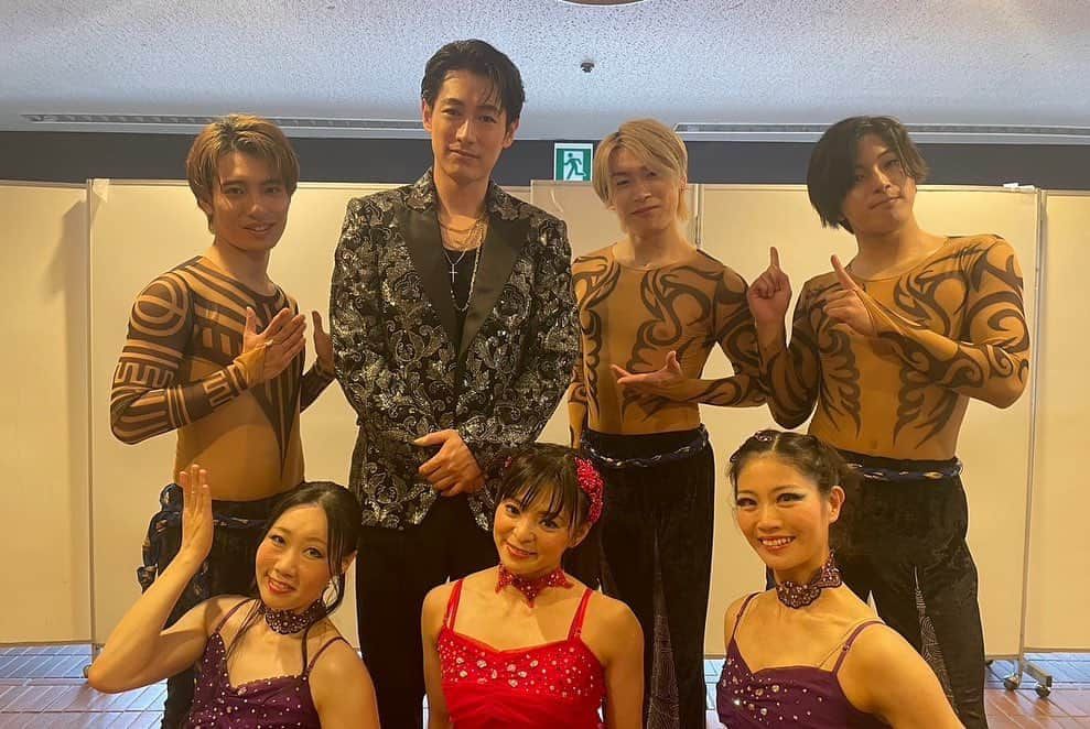 大舌恭平さんのインスタグラム写真 - (大舌恭平Instagram)「Fantasy on Ice 2023 ありがとうございました🙇‍♂️✨  フィギュアスケートとは異なるジャンルにも関わらずオファー頂き、世界レベルのアイスショーに出演出来たこと本当に嬉しく思います。  出演者もスタッフも観客の皆さんも全員がリスペクトを持って接してくださる最高にあたたかい現場でした🥺✨✨  公演が終わってしまって寂しいですが、また皆さんとご一緒出来るようこれからも頑張っていきますので、ぜひ僕たちBLUE TOKYOと AiRY JAPANさんの事もチェックしてくださいね😆  ありがとうございました✨✨✨  #FaOI #FantasyonIce #bluetokyo #airyjapan #フィギュアスケート #羽生結弦 #坂本花織 #織田信成 #三原舞依 #荒川静香 #幕張 #宮城 #新潟 #神戸 #中島美嘉 #DeanFujioka #ディーンフジオカ #小林柊矢」6月25日 17時46分 - kyohei_ohshita