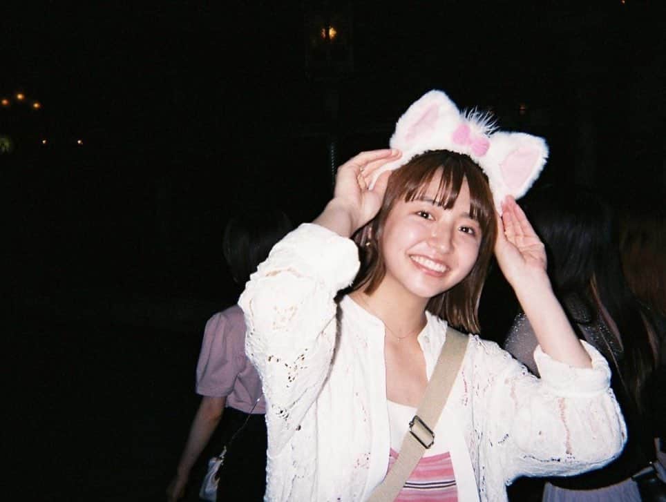 浜崎香帆のインスタグラム：「-----  フィルムの現像するまでわからないドキドキ感好き😳  #フィルム #フィルムカメラ  #フィルム写真 #写るんです  #東京ディズニーシー」