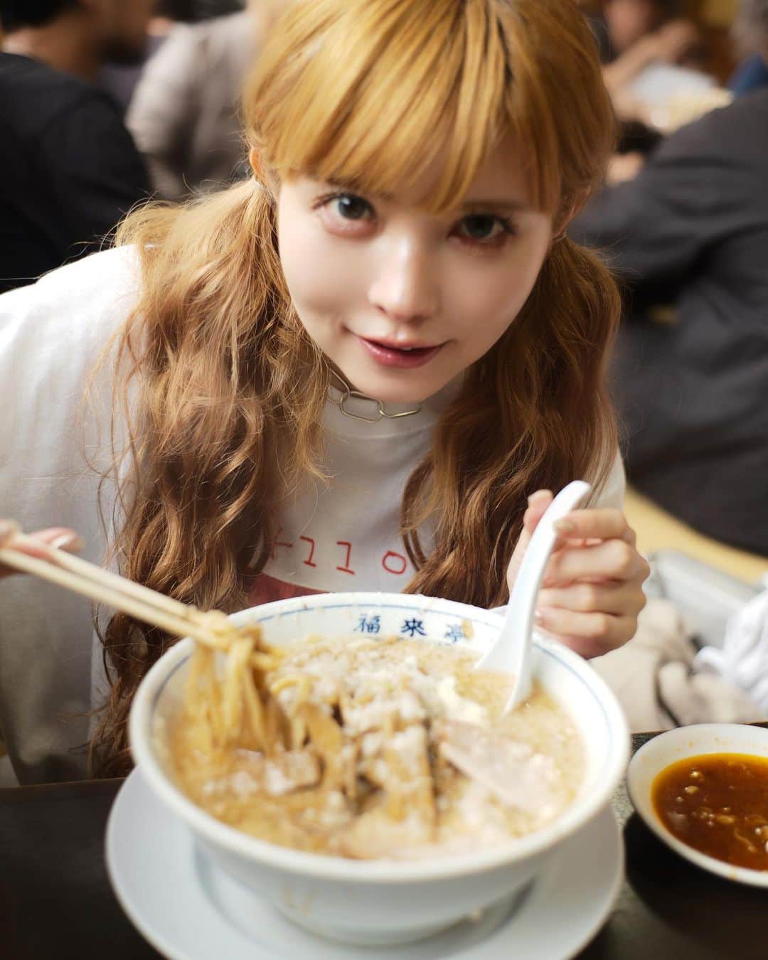 益若つばさのグルメインスタ