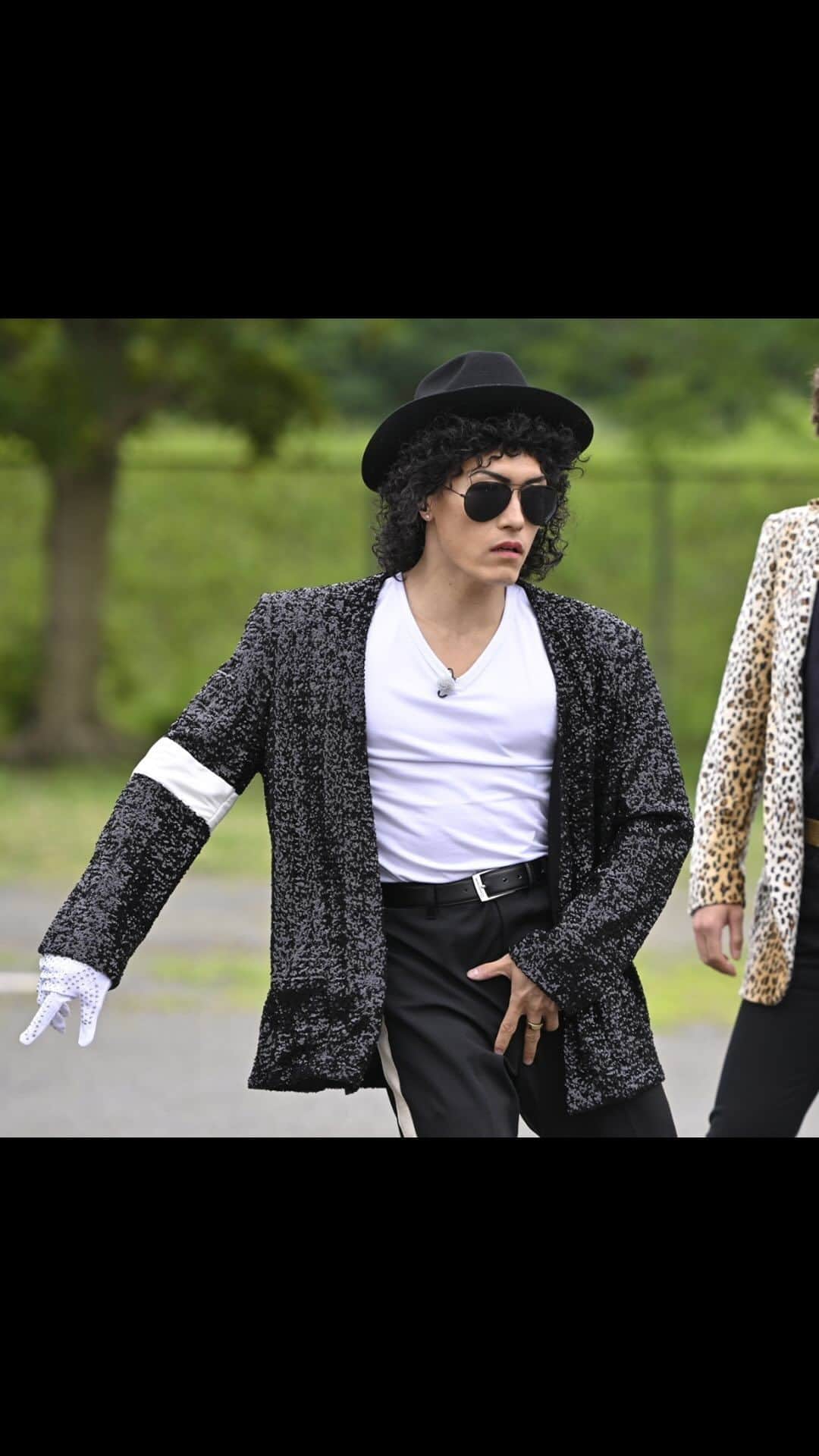GENERATIONS高校TVのインスタグラム：「クオリティーが高すぎる‼︎GENERATIONS 中務裕太がロックなあの人に大変身！  #gene高 #ジェネ高 #generations高校tv #gene #generations #ジェネ #ジェネレーションズ #generationsfromexiletribe #ldh #白濱亜嵐 #片寄涼太 #数原龍友 #小森隼 #佐野玲於 #関口メンディー #中務裕太」