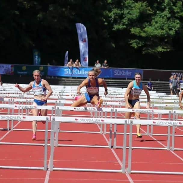 メッテ・グラスゴワールさんのインスタグラム写真 - (メッテ・グラスゴワールInstagram)「Dobbelt dansk mester ❤ #100mh #100m #hurdles #sprint #goodday 📷 @lonedybdal」6月25日 19時28分 - mette_graversgaard