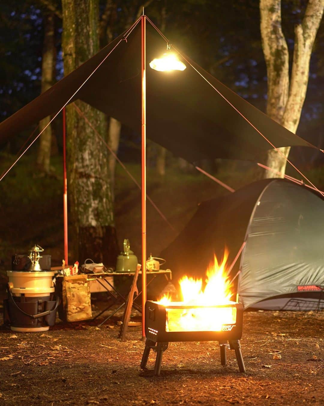 ROOT CO. Designed in HAKONE.さんのインスタグラム写真 - (ROOT CO. Designed in HAKONE.Instagram)「. Camping night.  #root_co #rootco #camp #camping #campingnight」6月25日 19時44分 - root_co_official