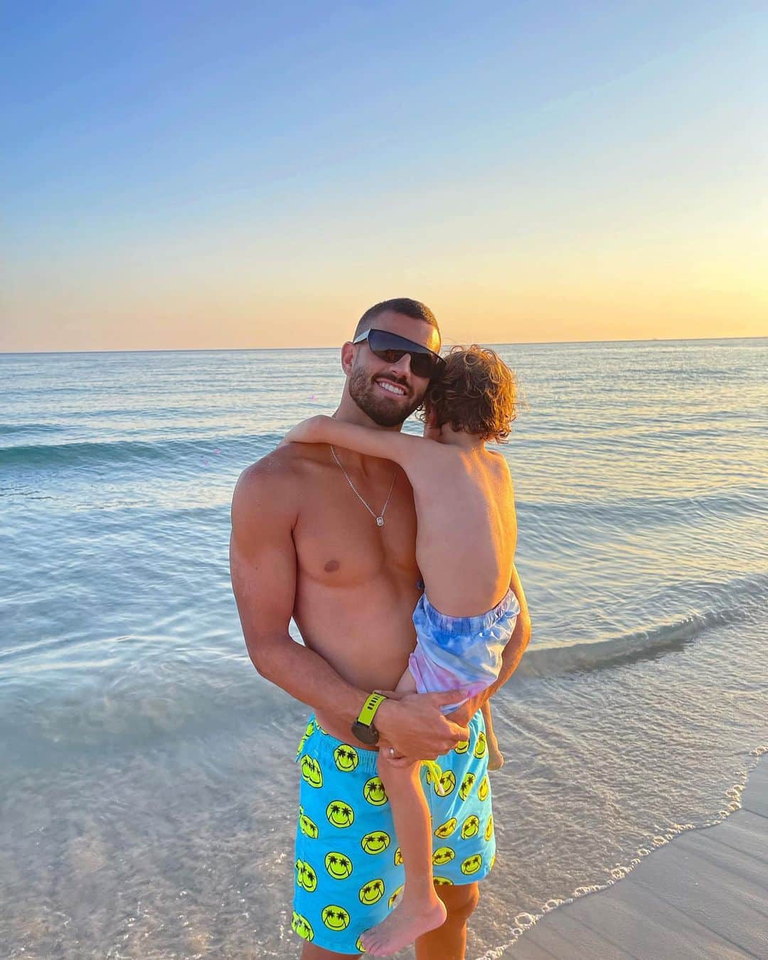 マテオ・ムサッキオのインスタグラム：「Nada mas 🧡」