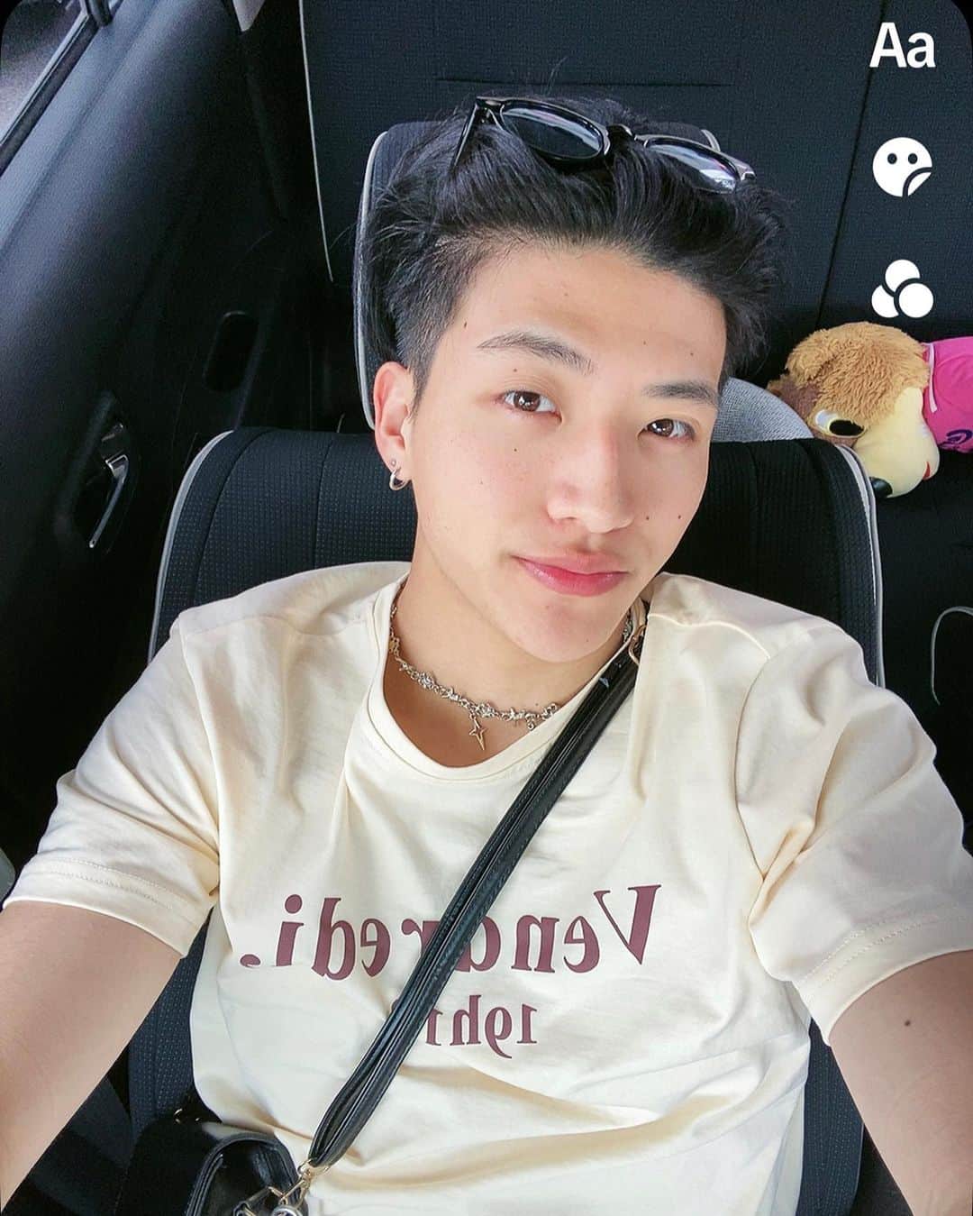 のインスタグラム：「半袖の季節がやってきた🫠  • • •  今年の夏は何しよ？？ 彼女も出来るわけないから、  ユニバデートとかないやろ？ 花火大会も、、ないな… 祭り、、も、、ないか…  ・ ・ ・  え？ほんまどうしよ（笑）  男とサウナか🧖‍♂️ （これが正解かも）😂  SHEINクーポンコード6S156🎁 ※0-5999円で15%オフ, 6000円以上のご購入で20％オフ ※有効期限：2023-07-31 23:59:59” @sheinofficial @shein_japan   #saveinstyle #SHEIN #SHEINコーデ #SHEIN購入品 #夏コーデ #夏服  #購入品紹介   @hitomi_lana_tokyo」