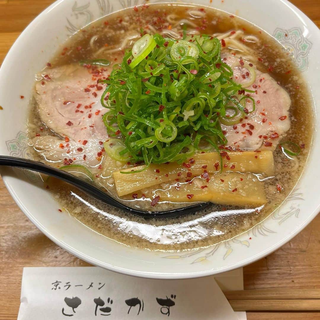 森武史さんのインスタグラム写真 - (森武史Instagram)「アメブロを投稿しました。 『『 #さだかず 』 #京都 ・ #祇園 の美味 #ラーメン』 #アメブロ  ブログに詳細載せました！このインスタのプロフィールのURLから御覧になれます！」6月25日 20時45分 - takeshimori.free.tar.ana