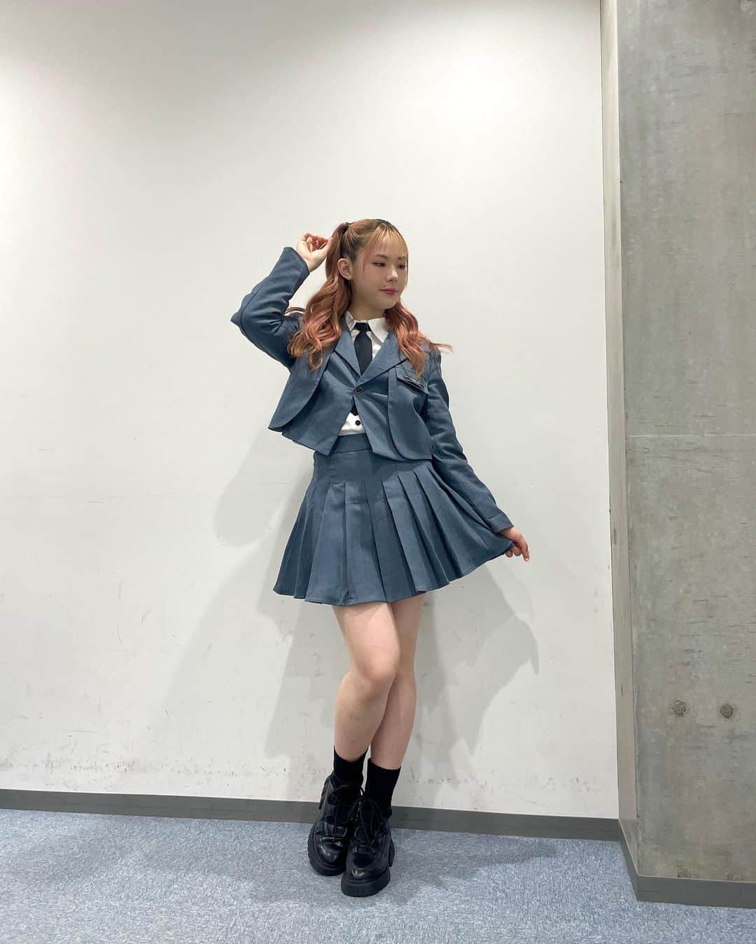 田中咲帆のインスタグラム：「. #恋は月曜日 リリースイベントありがとうございましたっ♡ 制服着たよ〜🫶🏻🫧」