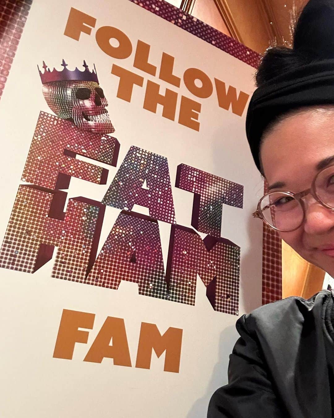 ケイコ・アジェナのインスタグラム：「This is the last week to see Fat Ham on Broadway! The show closes July 2nd. It is ABSOLUTELY FANTASTIC. 💕 @fathambway」