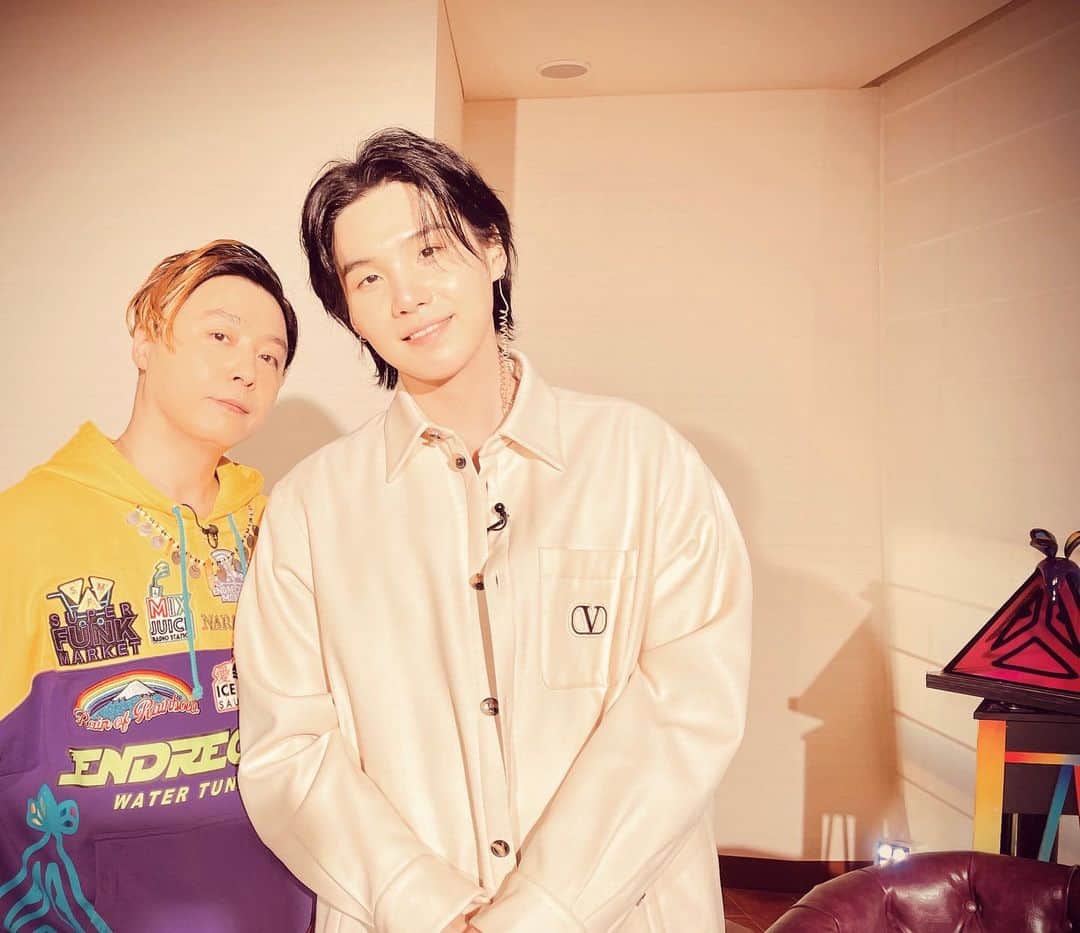 堂本剛のインスタグラム：「⁡ とっても素敵な方でした #SUGA #AgustD #ENDRECHERI #END_RE_CHERI #END_RE_ME #Efunk #funk #ENDRECHERIMIXANDYOU #EndreMix」
