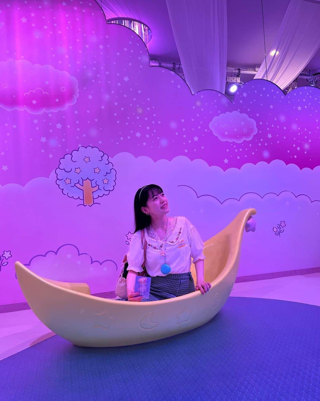 高岡薫さんのインスタグラム写真 - (高岡薫Instagram)「キキララだらけ⭐️  #サンリオピューロランド #sanriopuroland #ピューロ写真部 #ピューロジェニック #リトルツインスターズ #キキララ #トゥインクリングスタジオ #キャラグリレジデンス」6月25日 22時20分 - kaorumba1129