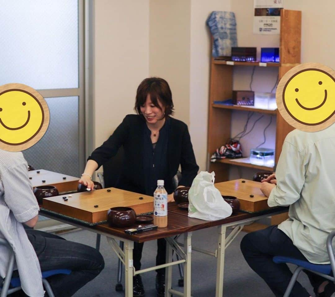 謝依旻さんのインスタグラム写真 - (謝依旻Instagram)「第一回将棋x囲碁コラボイベントに、お越しいただいた皆様ありがとうございました。 私自身も、将棋界の事を知る機会としてイベントを楽しむことができました😊✨  また皆様にお会い出来るのを楽しみにしております✨  ことえ様を始め、ご協賛のfuie様、囲碁ファースト様にも心より感謝を申し上げます。  #将棋 #加藤桃子女流三段  #囲碁 #謝依旻 #指導対局  #トークショー」6月25日 22時41分 - igo_1116