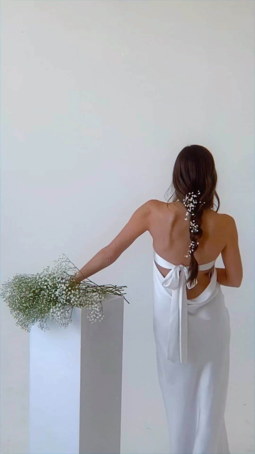 We Wore Whatのインスタグラム：「Something White 🤍 for summer white parties and brides to be ~ available 06.28」